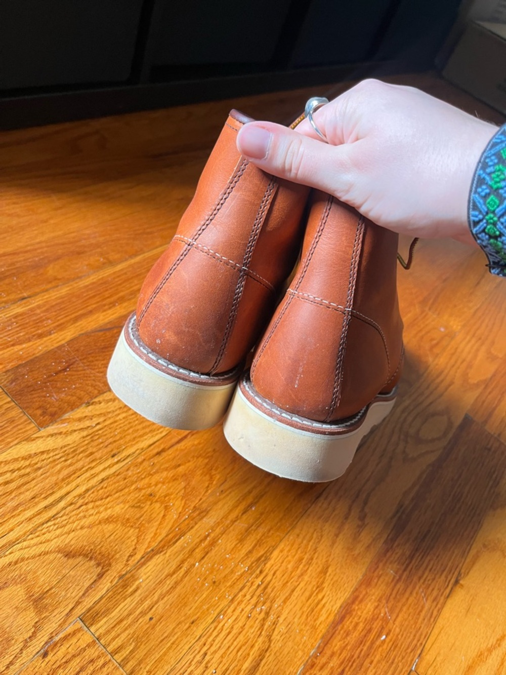 Red wing Classic Moc women’s Boot in Oro - Tan Leather Size 9.5 - Picture 4 of 10